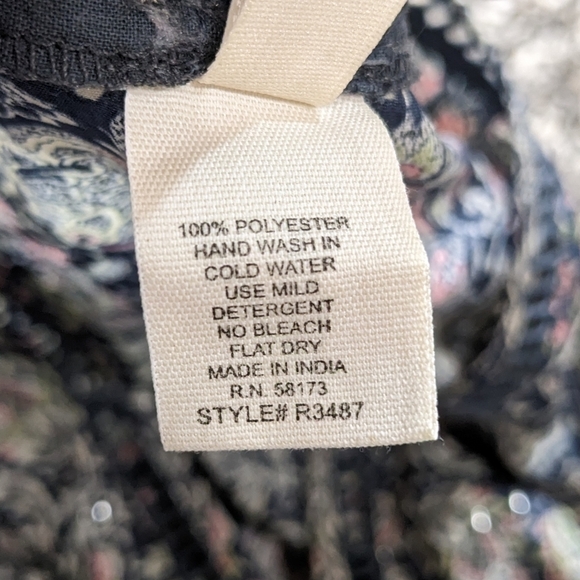 Raga blue pink floral & metallic sleeveless v neck lightweight jumpsuit XS - Picture 13 of 13